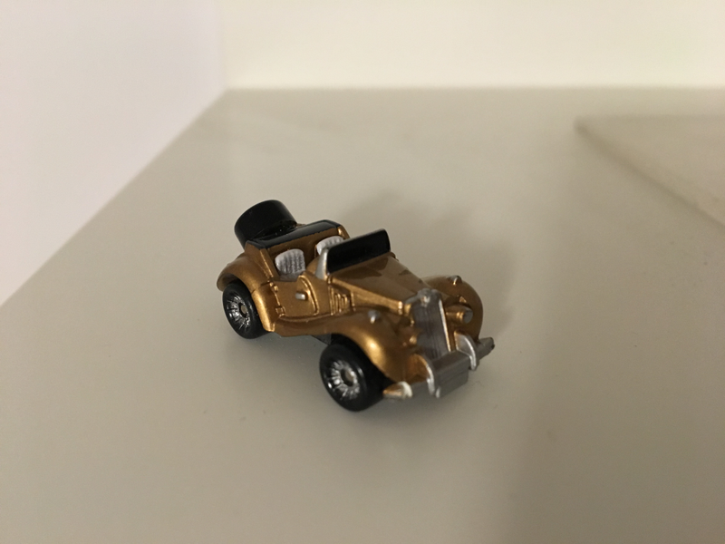 Illustration for article titled Micro Monday: Roadster editionÂ